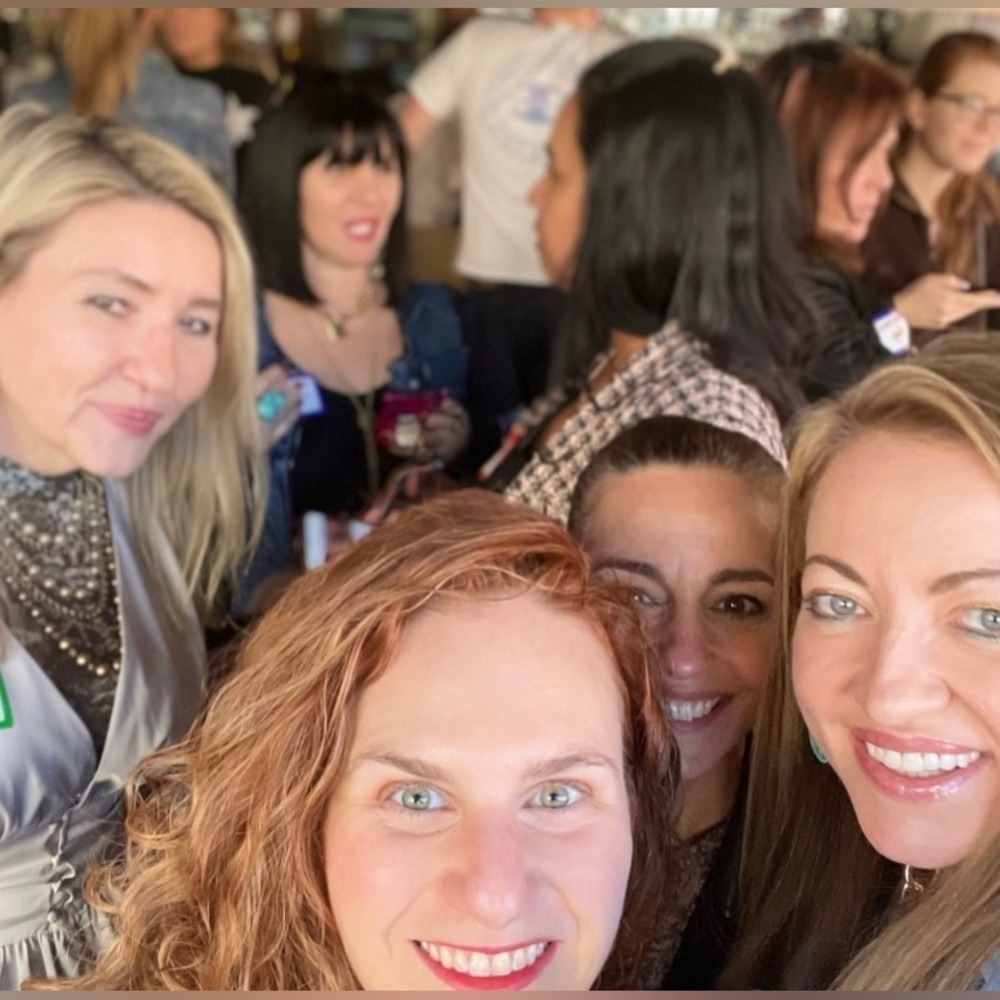 My first Posh & Sip with these lovely ladies ❤️ - Picture 5 of 12